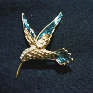 Vintage rhinestone enameled hummingbird brooch pin